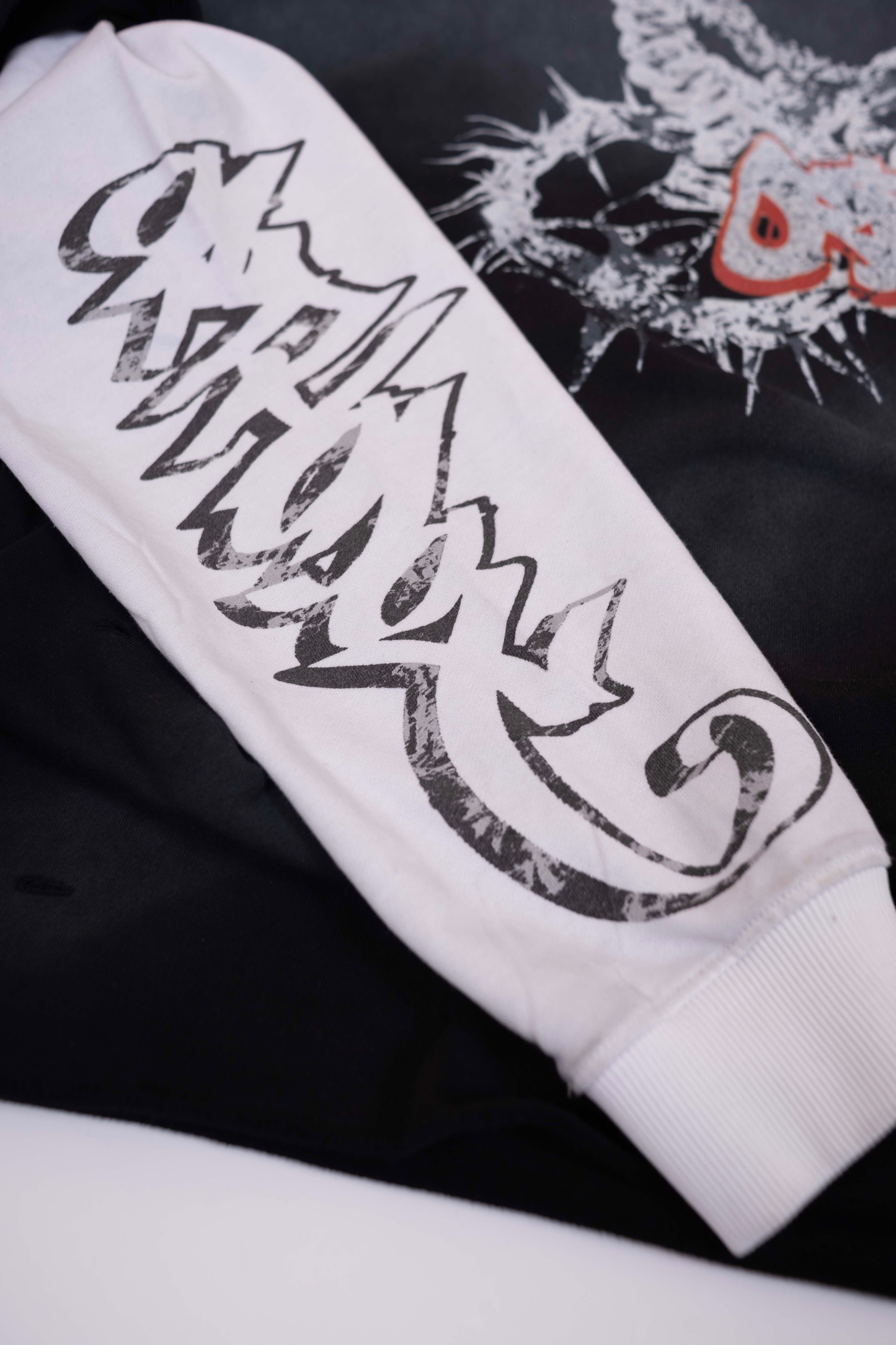 Chain Long Sleeve